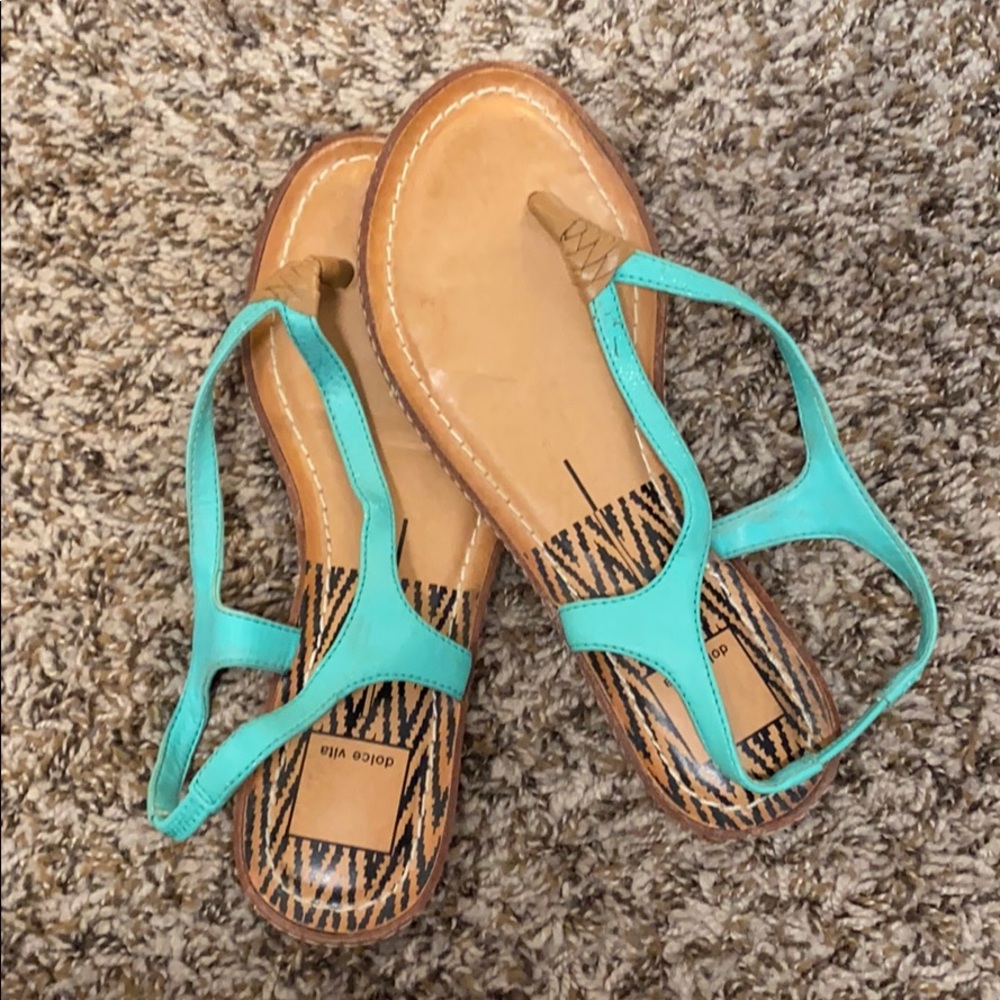 Sandal